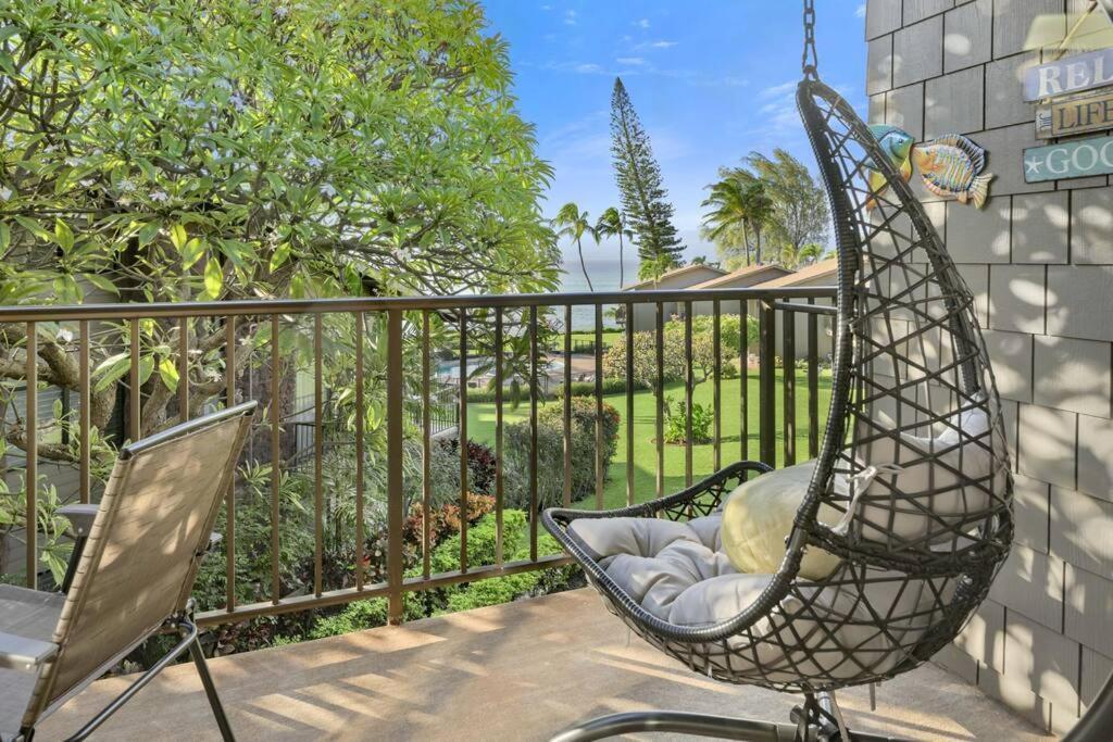 Coral Cove-Poolside Condo And Panoramic Ocean View Kahana Ngoại thất bức ảnh